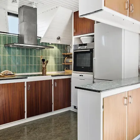 3 Bedroom Gorgeous In Дом отдыха