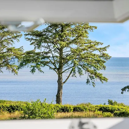 Vakantiehuis Prachtig Met 3 Slaapkamers In *